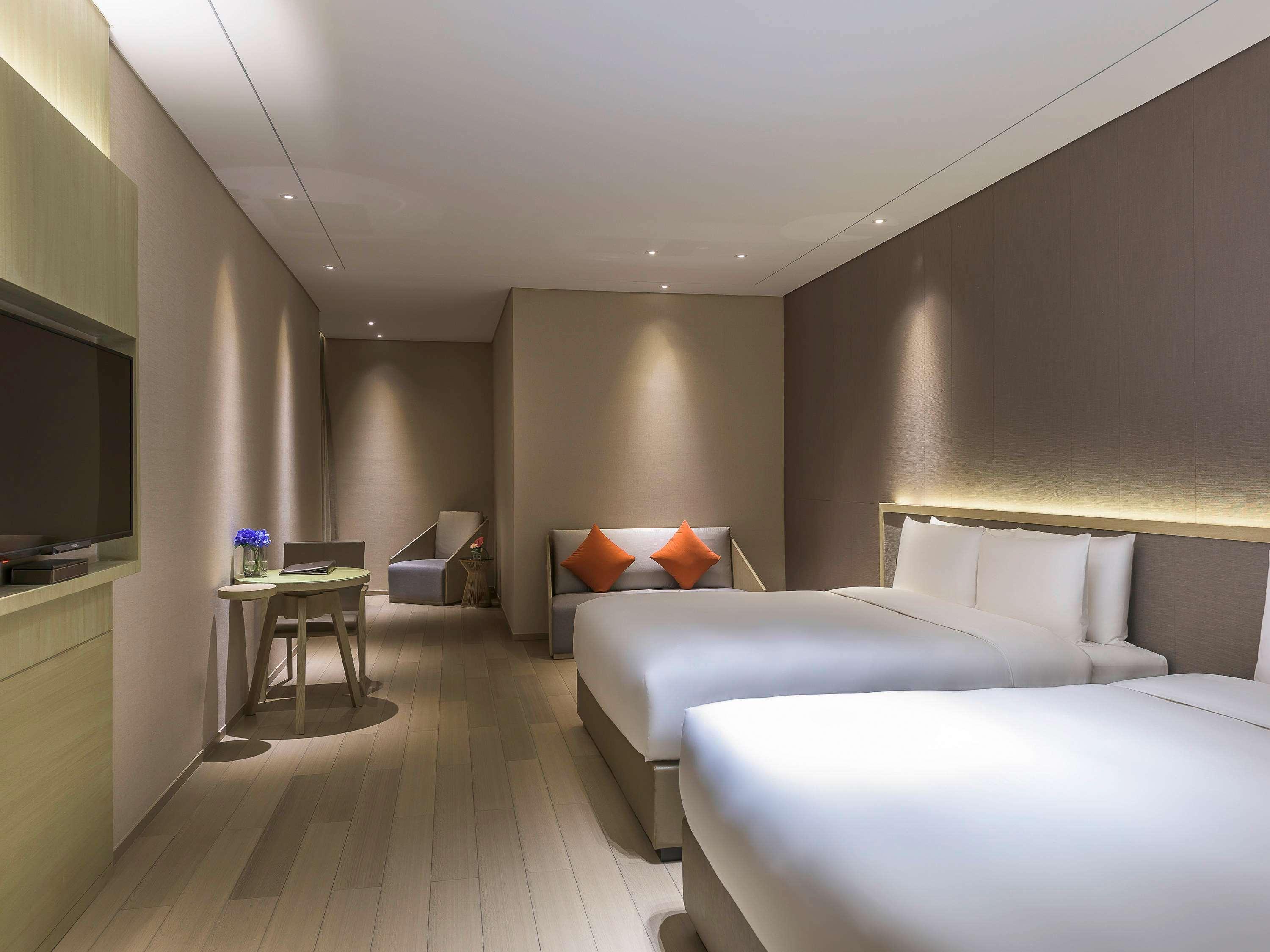 Novotel Shanghai Clover Exteriör bild